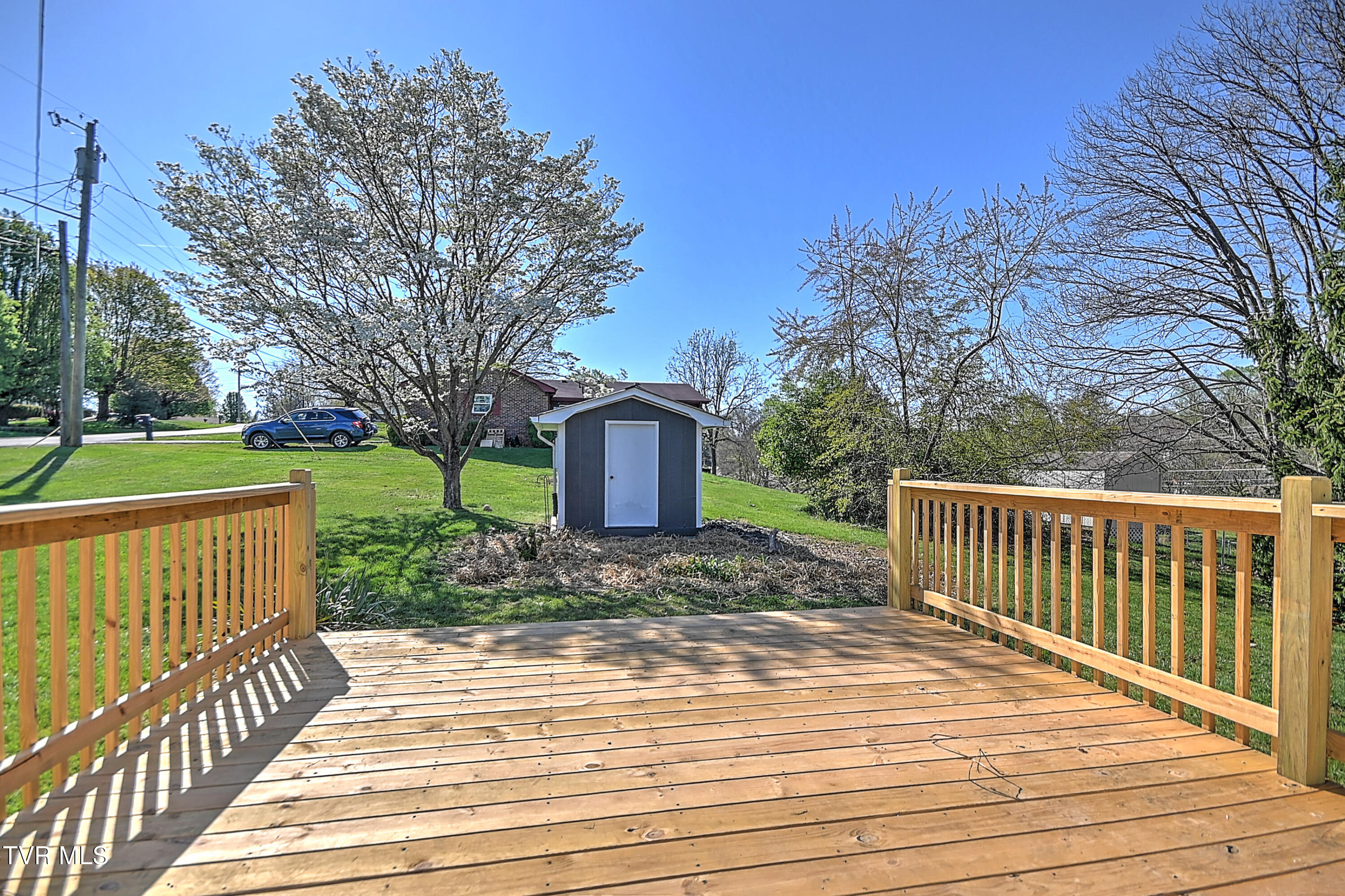 209 Chester Hill Road Bristol, VA 24201 - Photo 28 of 29 209 Chester Hill LG-34