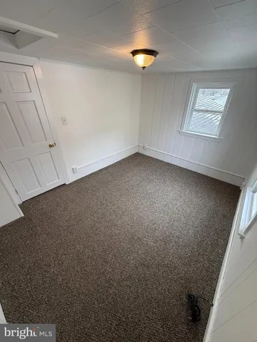 $2,100 | 109 North Main Street, Williamstown, NJ 08094