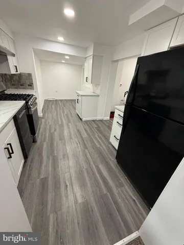 $2,100 | 109 North Main Street, Williamstown, NJ 08094