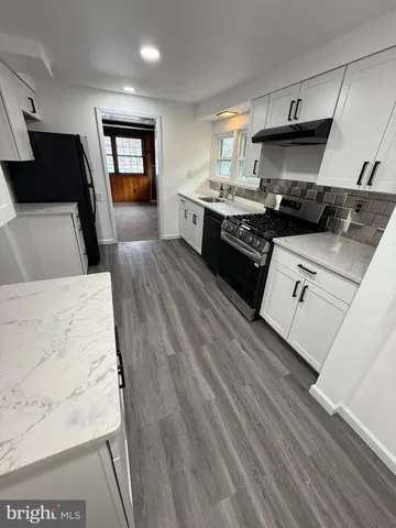 $2,100 | 109 North Main Street, Williamstown, NJ 08094