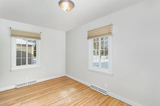 $489,000 | 3 Kennard Court, St. Paul, MN 55106