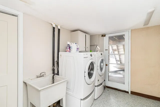 $489,000 | 3 Kennard Court, St. Paul, MN 55106