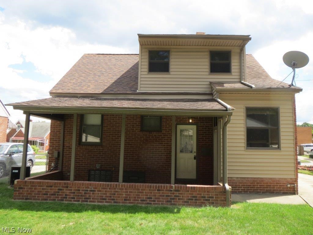 3436 Hearthstone Road Cleveland, OH 44134 - Photo 2 of 16 Gallery Image 2