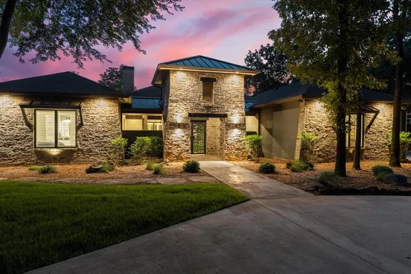 $5,700,000 | 207 Sandpiper Drive, Mabank, TX 75156