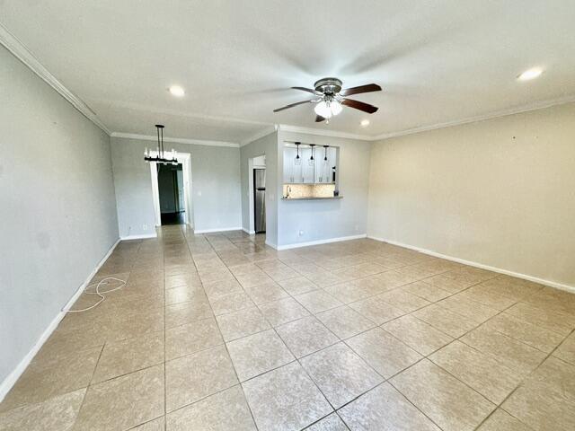 Living / Dining Area