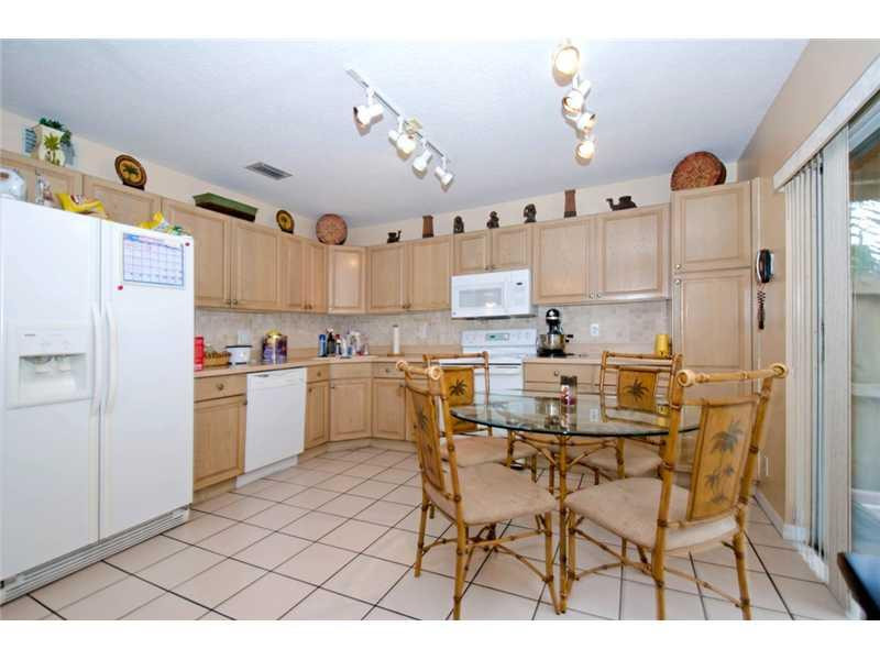 11218 Rhapsody Road Cooper City, FL 33026 - Photo 5 of 22 Kitchen