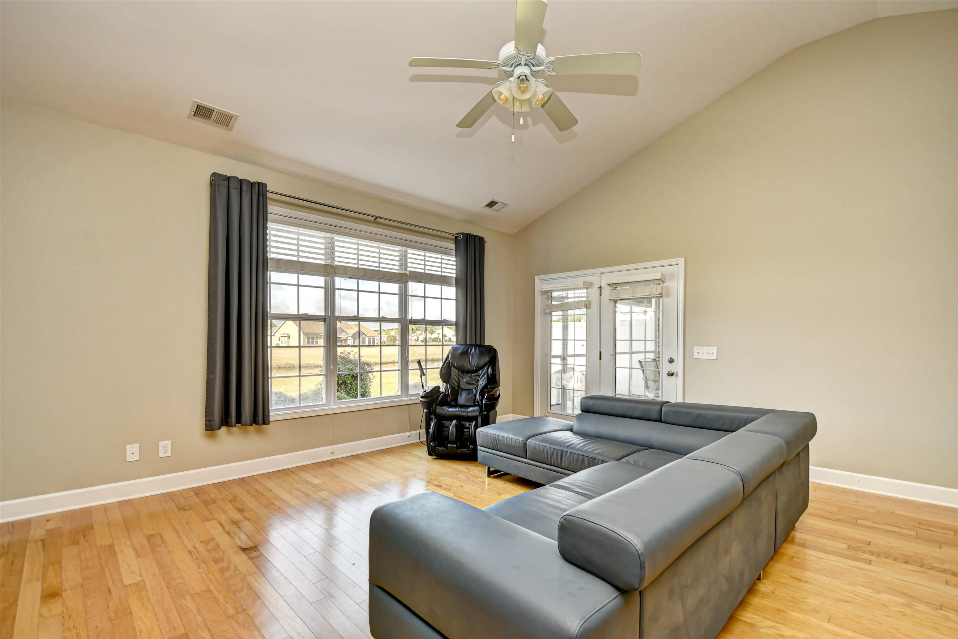 284 Viareggio Road Myrtle Beach, SC 29579 - Photo 6 of 40