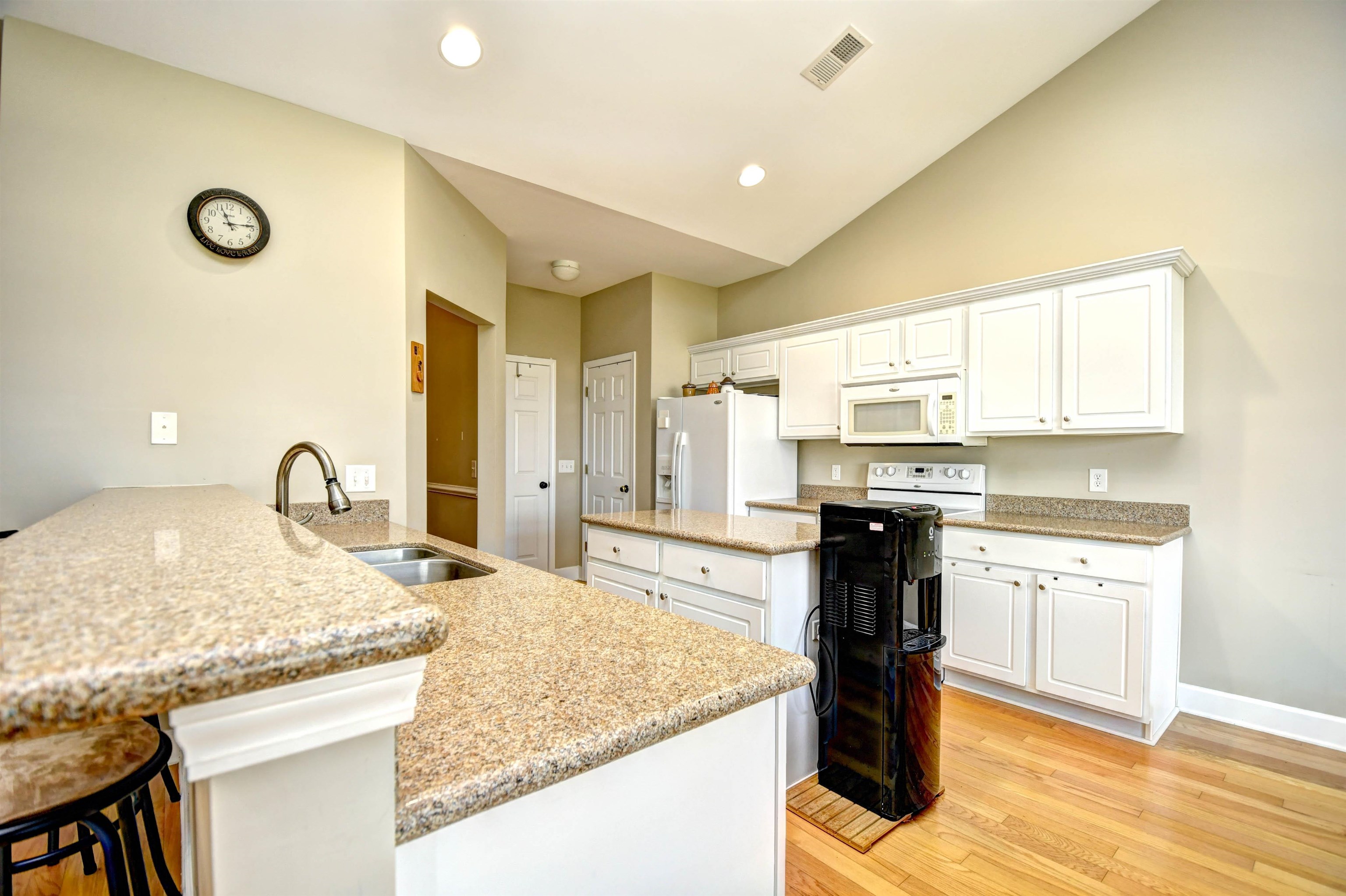 284 Viareggio Road Myrtle Beach, SC 29579 - Photo 9 of 40