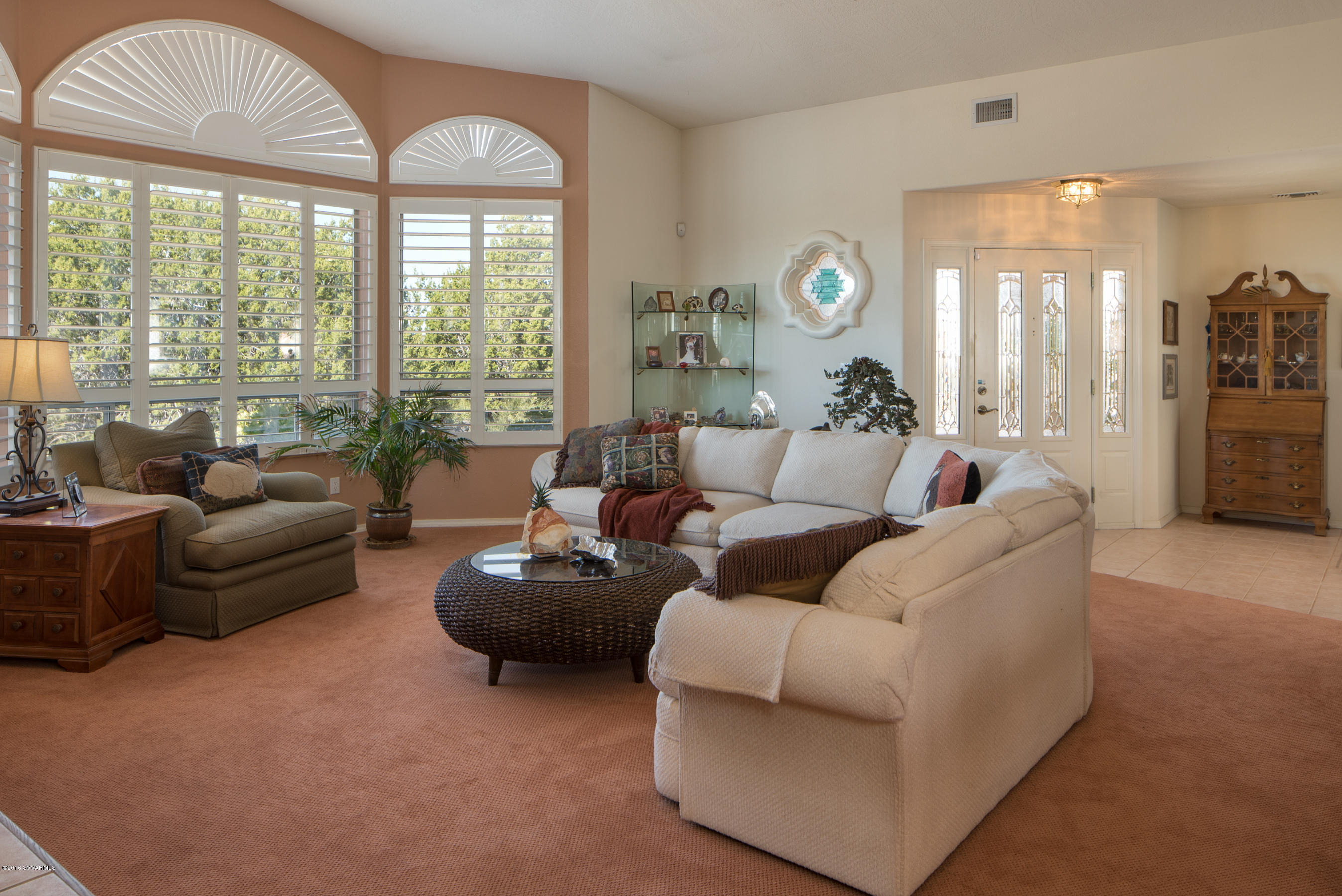 6675 Thunder Ridge Road Rimrock, AZ 86335 - Photo 5 of 28 Living Room
