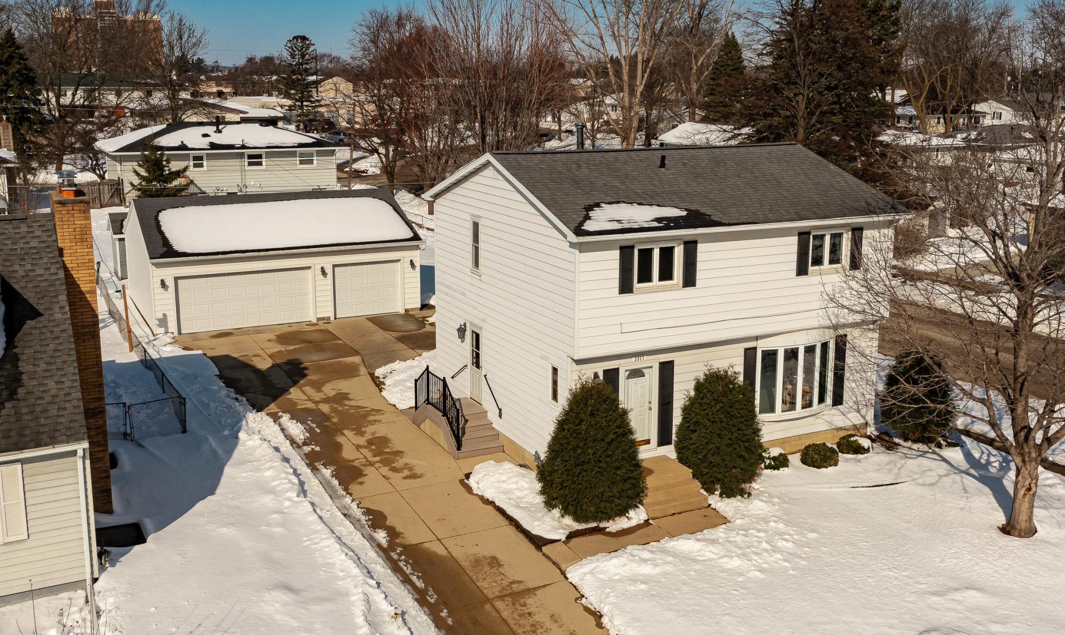 3917 16th Avenue Northwest Rochester, MN 55901 - Photo 1 of 47