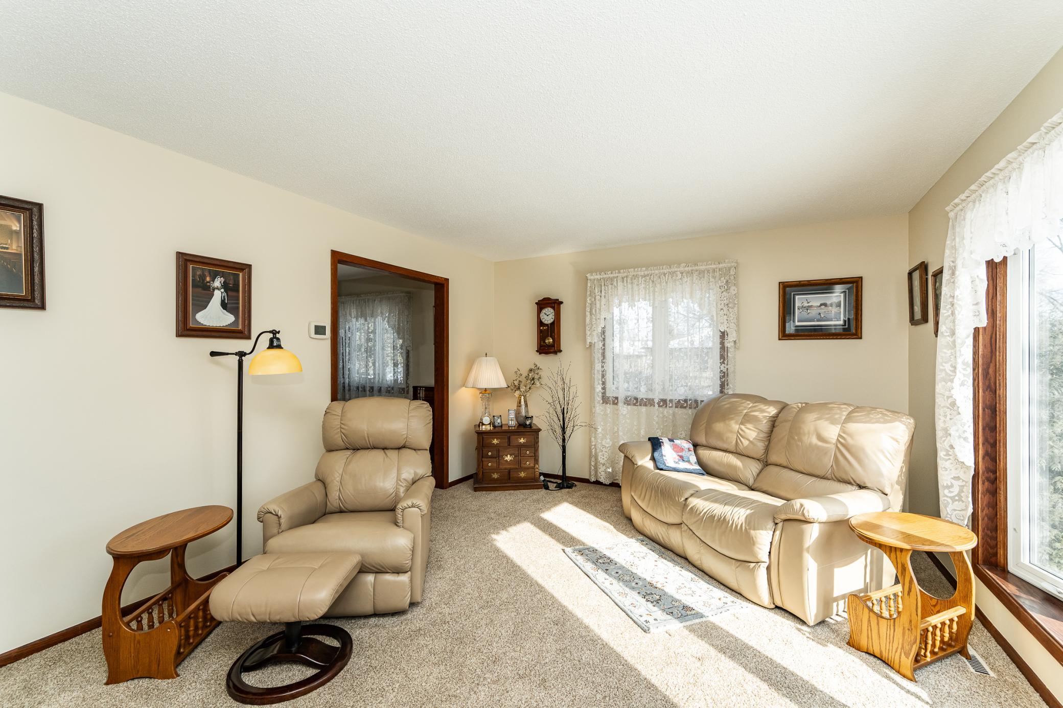 3917 16th Avenue Northwest Rochester, MN 55901 - Photo 16 of 47