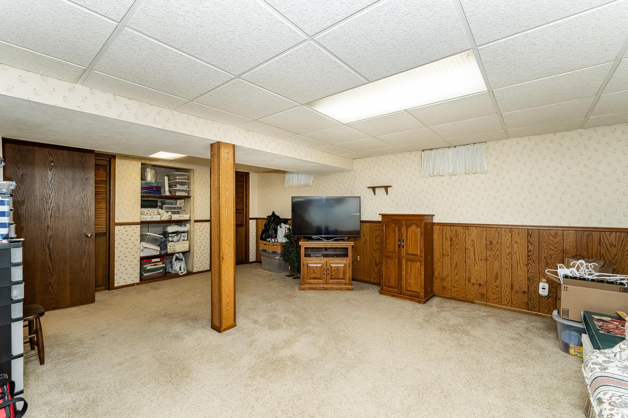 3917 16th Avenue Northwest Rochester, MN 55901 - Photo 25 of 47