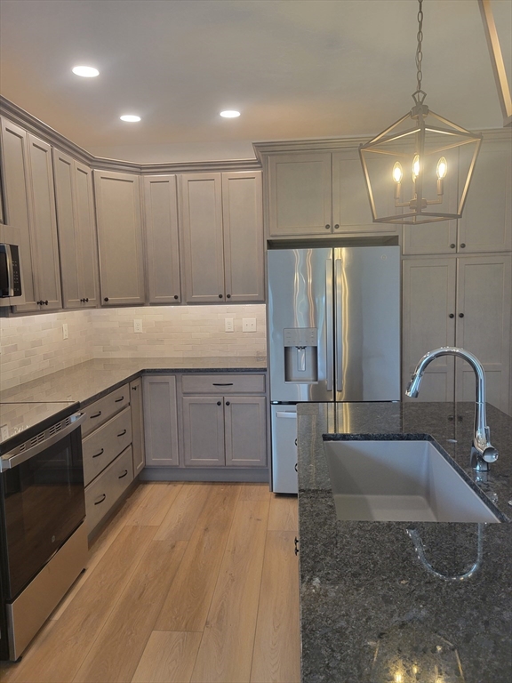 130 Fidelity Drive, Unit 65 Rutland, MA 01543 - Photo 5 of 14 Gallery Image 5