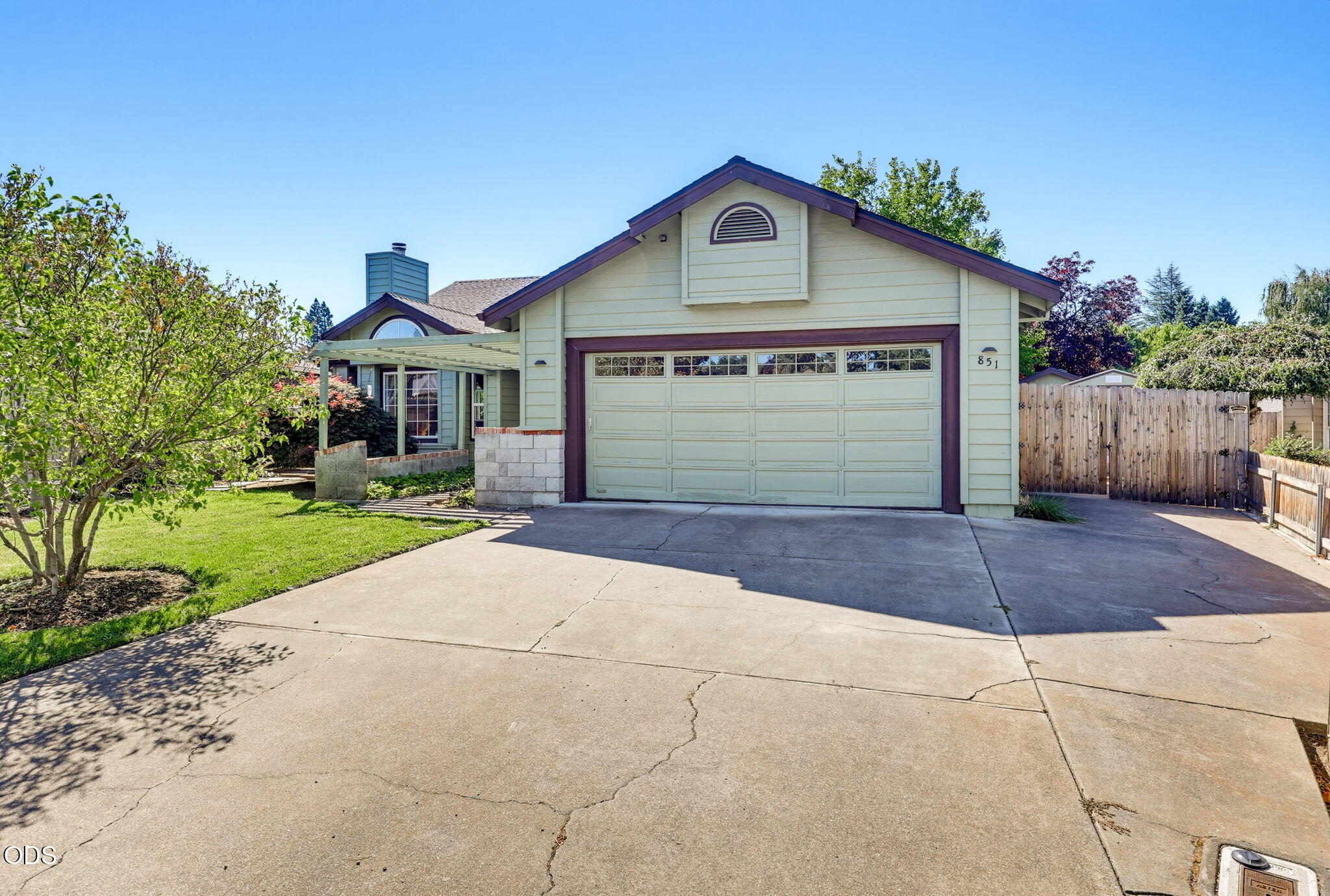 851 Ridgeway Circle Medford, OR 97504 - Photo 1 of 49 Gallery Image 1