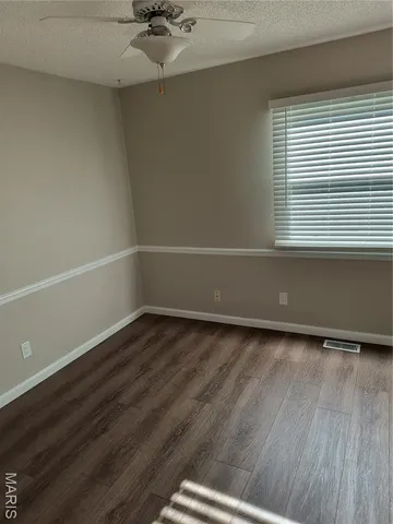 $2,200 | 19 Park Charles Boulevard North, St. Peters, MO 63376