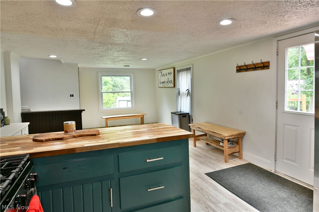 338 East Calla Road Youngstown, OH 44514 - Photo 8 of 48