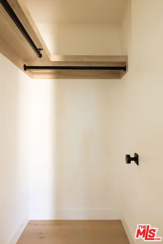 a close up of a shower