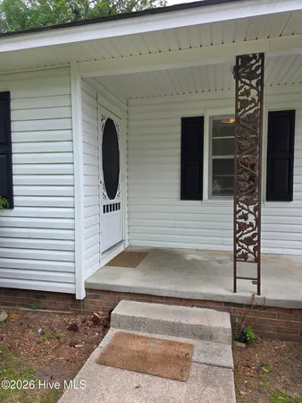 $800 | 2711 East 2nd Street, Unit B, Greenville, NC 27858