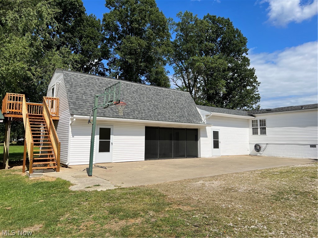 9925 Griffith Road Ravenna, OH 44266 - Photo 3 of 34