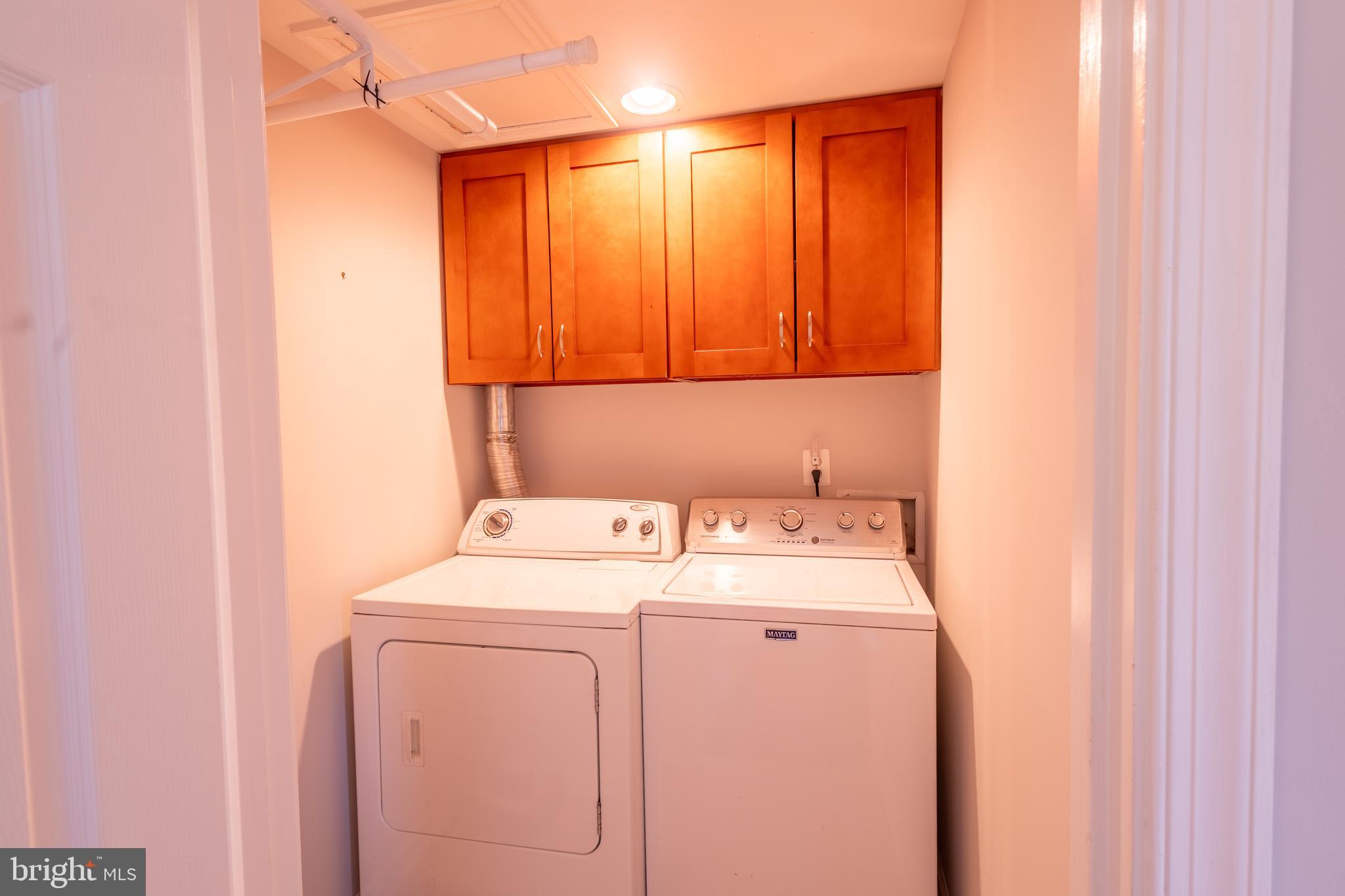 15466 Arthur Road King George, VA 22485 - Photo 36 of 46 Laundry Room with Washer & Dryer