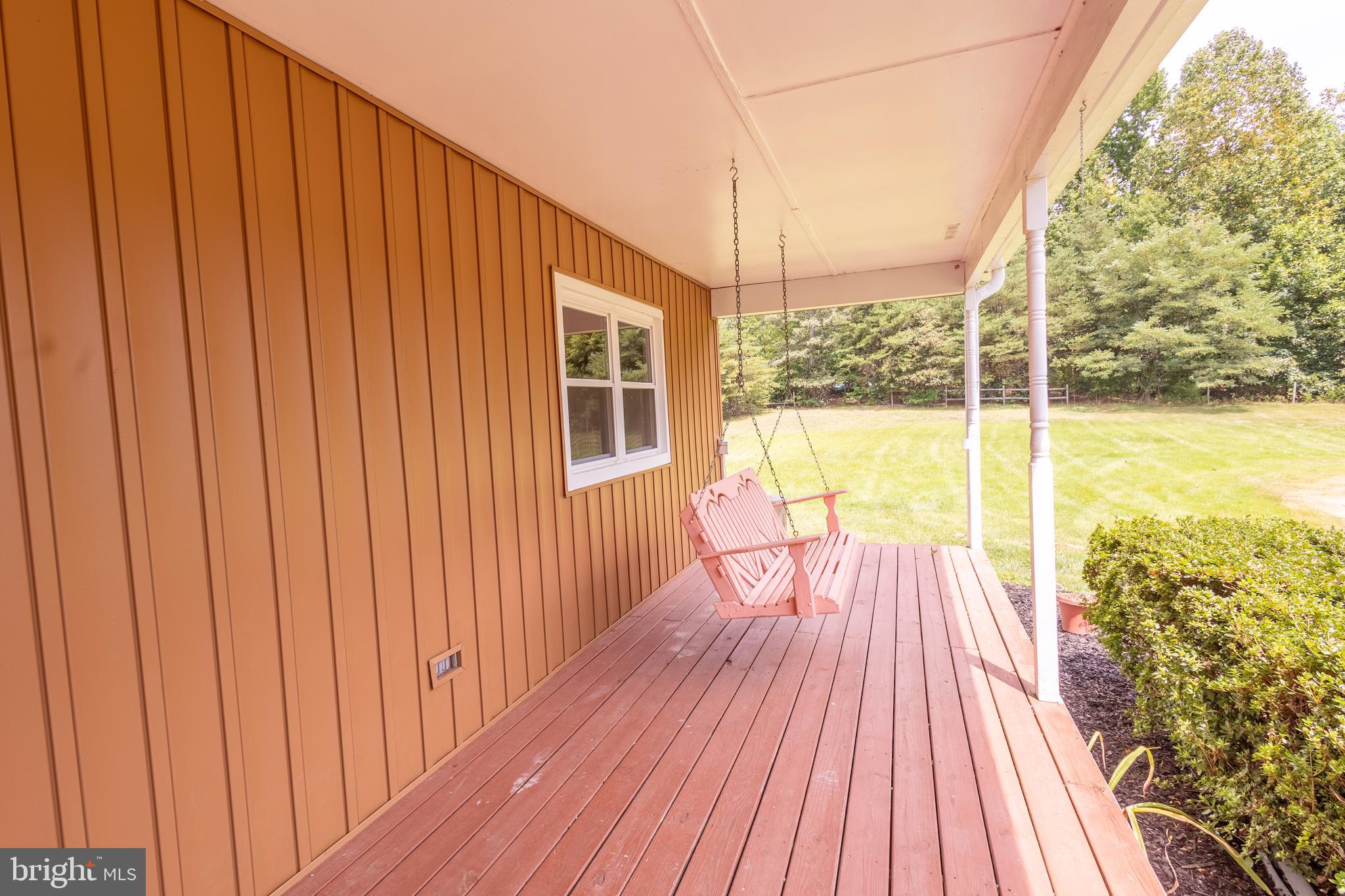 15466 Arthur Road King George, VA 22485 - Photo 5 of 46 Spacious Front Porch