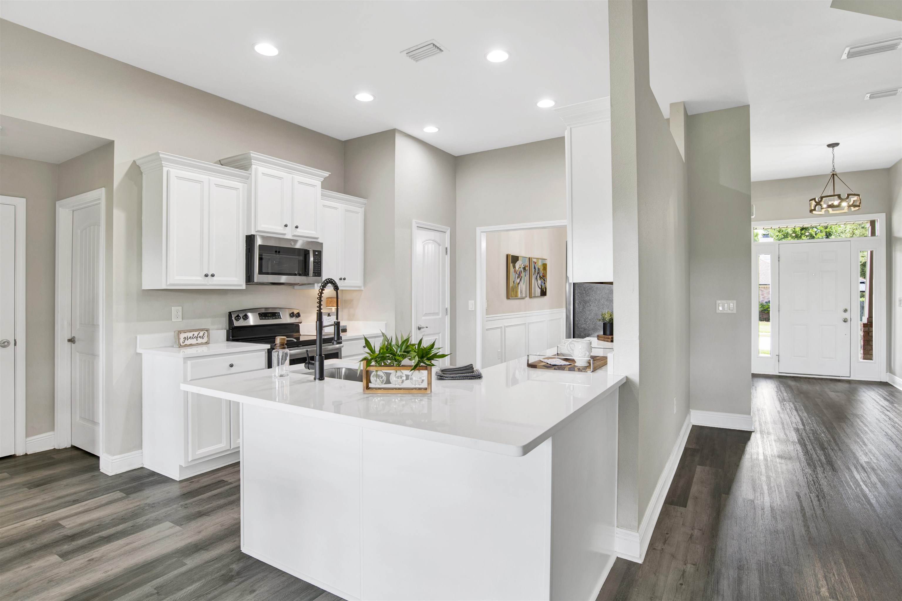 11561 Plateau Street Daphne, AL 36526 - Photo 10 of 29 Kitchen
