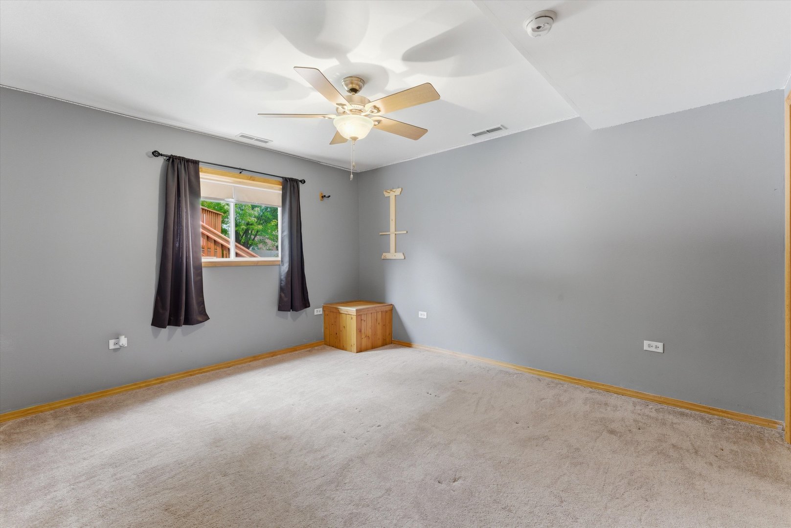 10606 West Eastwood Road Beach Park, IL 60087 - Photo 11 of 50