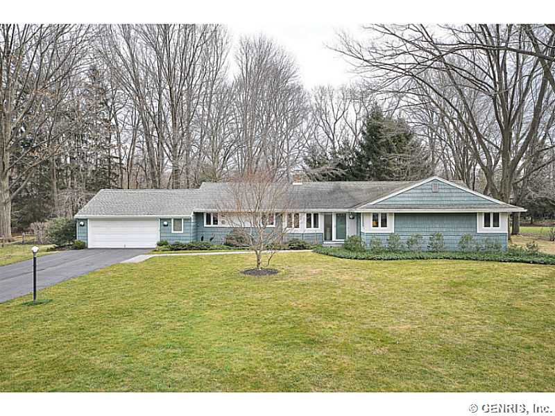 26 Countryside Road Perinton, NY 14450 - Photo 1 of 1 Exterior Front. Extremely well maintained and grea