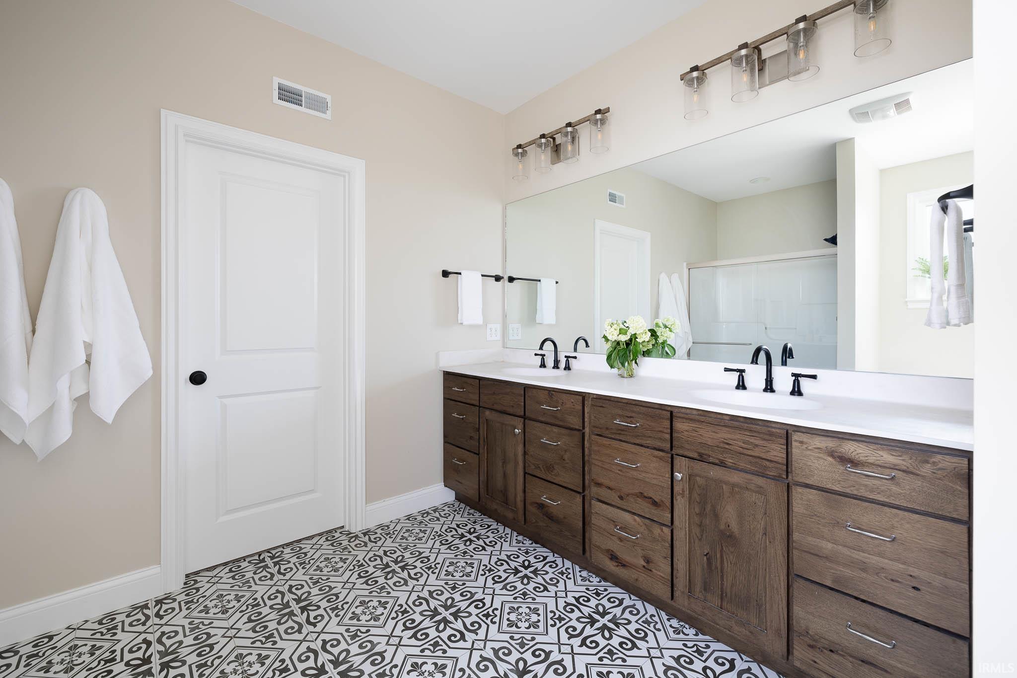 4251 South Leonard Springs Road Bloomington, IN 47403 - Photo 21 of 36