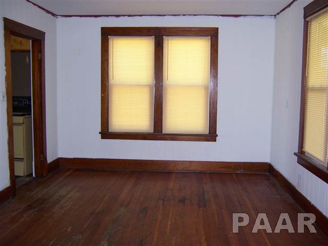 19913 North Holmes Road Princeville, IL 61559 - Photo 3 of 9 Gallery Image 3
