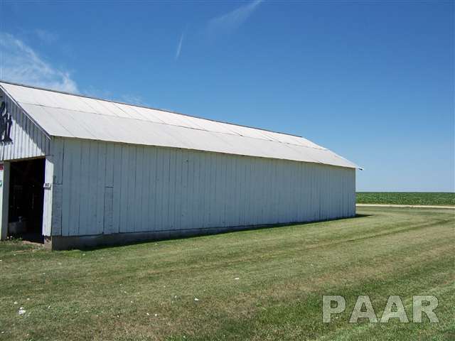 19913 North Holmes Road Princeville, IL 61559 - Photo 8 of 9 Gallery Image 8
