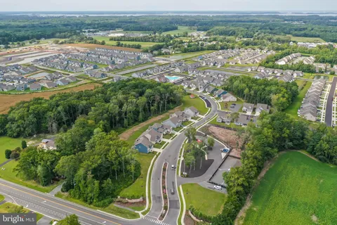 $549,500 | 33285 Lone Cedar Landing, Millville, DE 19967