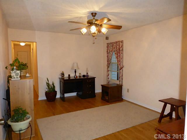 112 North 10th Street Belmont, NC 28012 - Photo 4 of 14