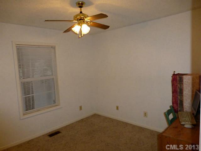 112 North 10th Street Belmont, NC 28012 - Photo 8 of 14