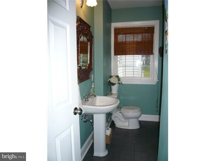 1611 Manley Road West Chester, PA 19380 - Photo 18 of 24 Bathroom