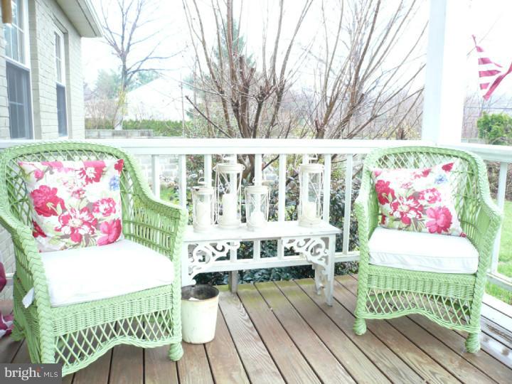1611 Manley Road West Chester, PA 19380 - Photo 22 of 24 Porch