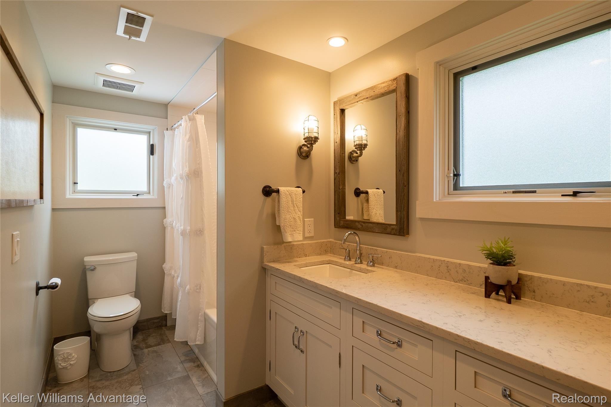 5343 Orion Road Rochester, MI 48306 - Photo 38 of 72 OrionRd_5343_Full Bath A1.jpg