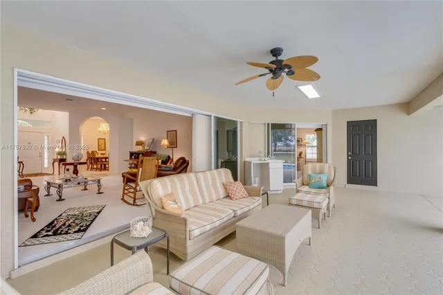 $695,000 | 1132 Riverbend Drive, LaBelle, FL 33935