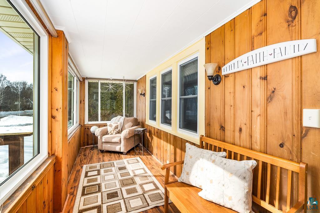 4405 Cooke Street Duluth, MN 55804 - Photo 3 of 42