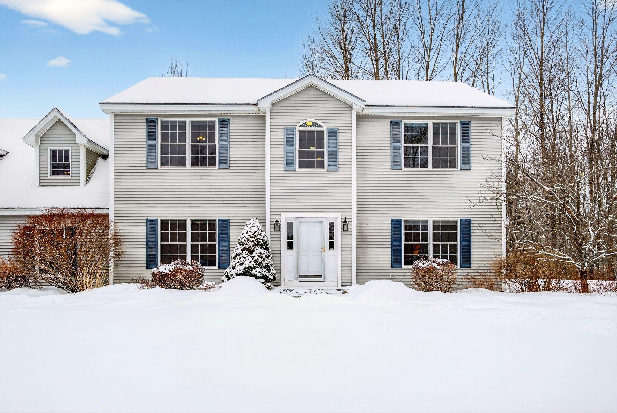 39 Hunter Road Freeport, ME 04032 - Photo 2 of 59 2_DSC00656
