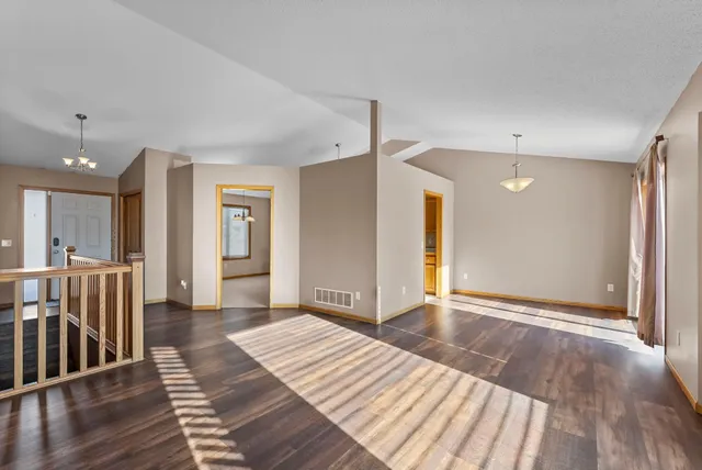 $299,900 | 213 Summerfield Lane, Waverly, MN 55390