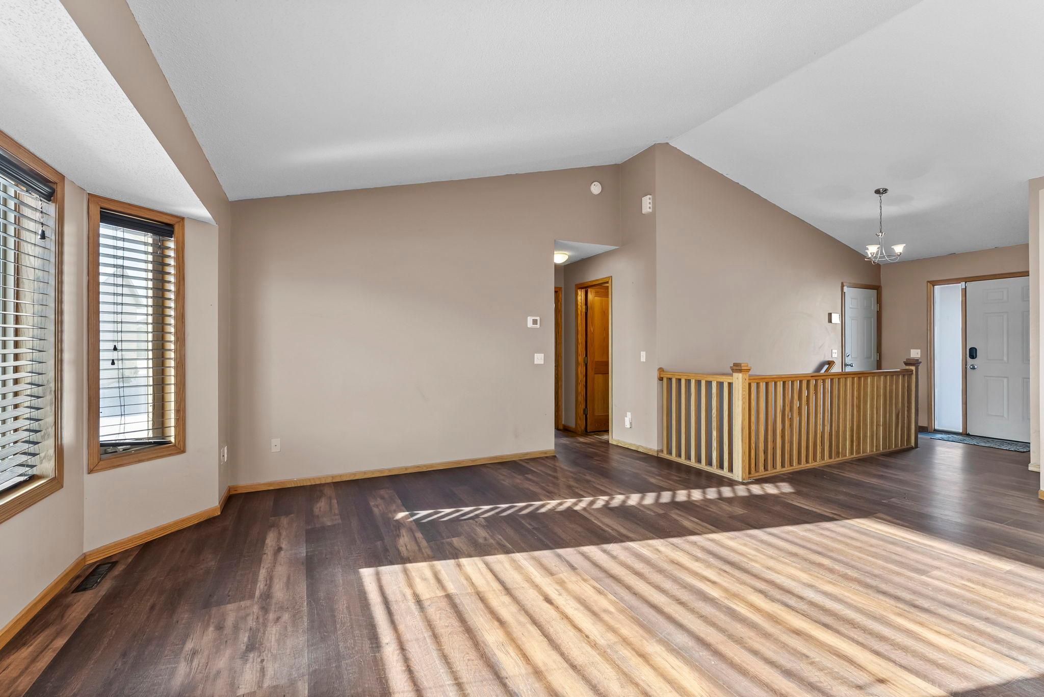 213 Summerfield Lane Waverly, MN 55390 - Photo 15 of 64