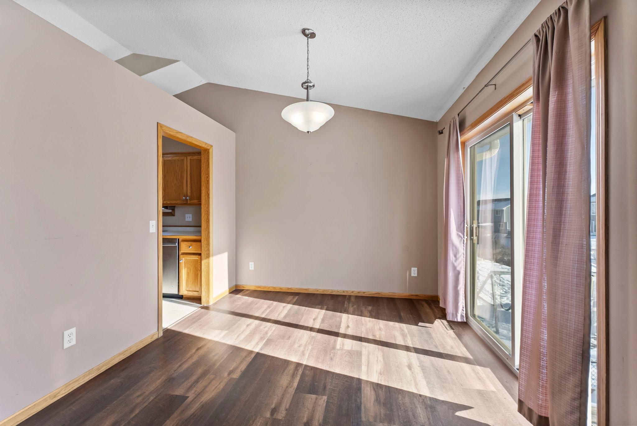 213 Summerfield Lane Waverly, MN 55390 - Photo 18 of 64