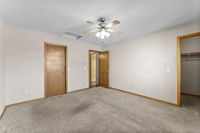 $299,900 | 213 Summerfield Lane, Waverly, MN 55390