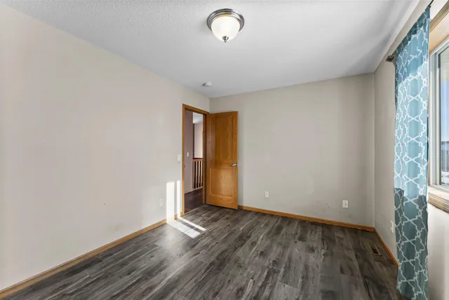 $299,900 | 213 Summerfield Lane, Waverly, MN 55390