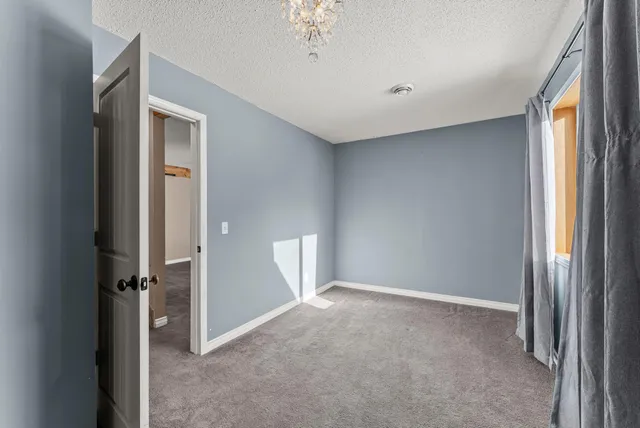 $299,900 | 213 Summerfield Lane, Waverly, MN 55390