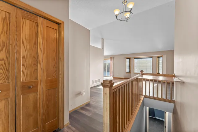 $299,900 | 213 Summerfield Lane, Waverly, MN 55390