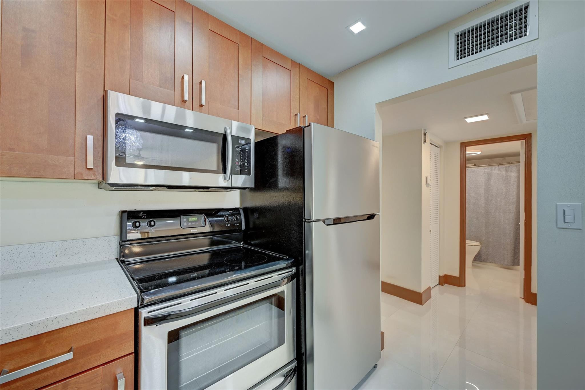 101 East McNab Road, Unit 214 Pompano Beach, FL 33060 - Photo 15 of 25 Photo 15