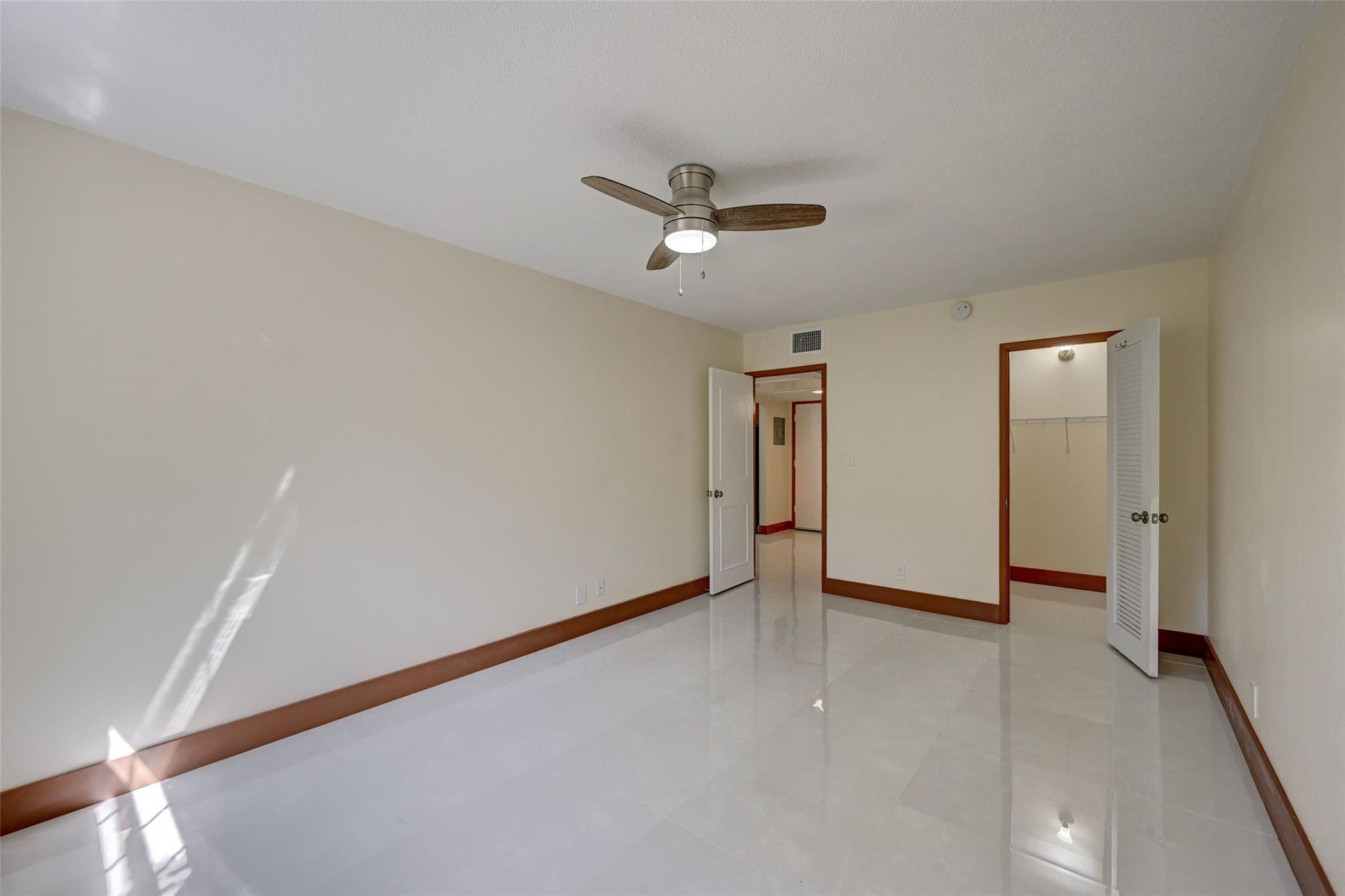 101 East McNab Road, Unit 214 Pompano Beach, FL 33060 - Photo 5 of 25 Photo 5