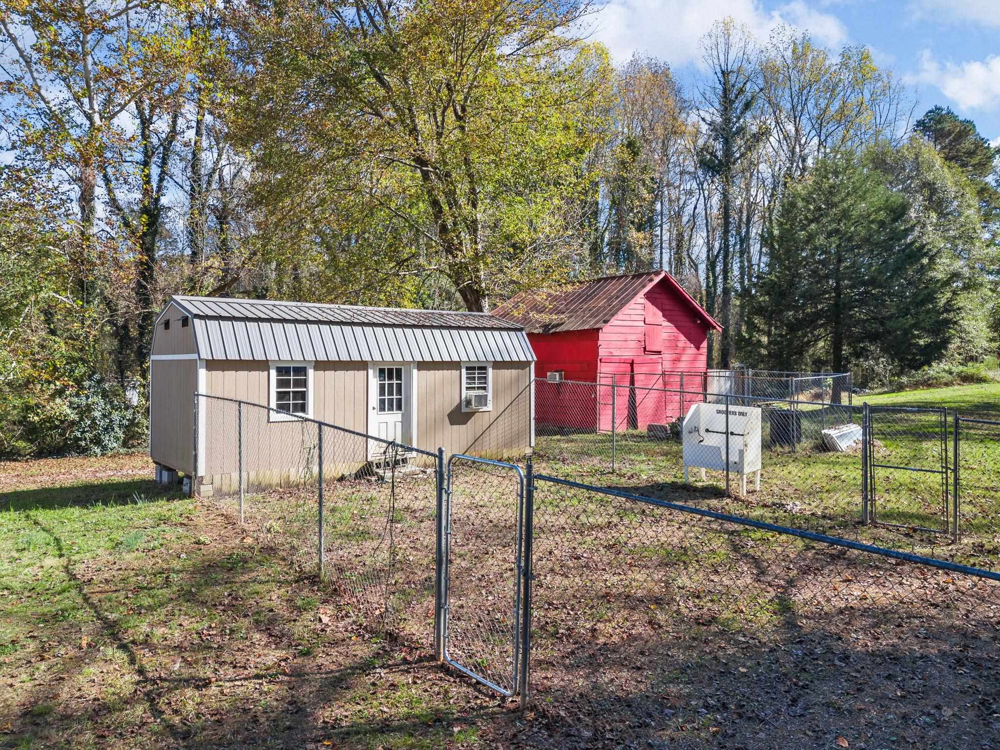 299 Geddis Road Inman, SC 29349 - Photo 27 of 38